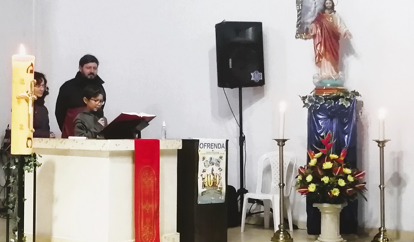 en oración comunitaria